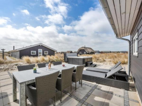 Holiday Home Ennie - from the sea by Interhome